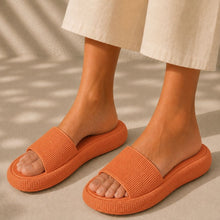 Lade das Bild in den Galerie-Viewer, Orthoslipper — Schmerzlindernde Komfort-Slipper | Rutschfest & Federleicht