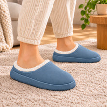 Lade das Bild in den Galerie-Viewer, FeelFree Slipper - ergonomische &amp; rutschfeste Winterslipper
